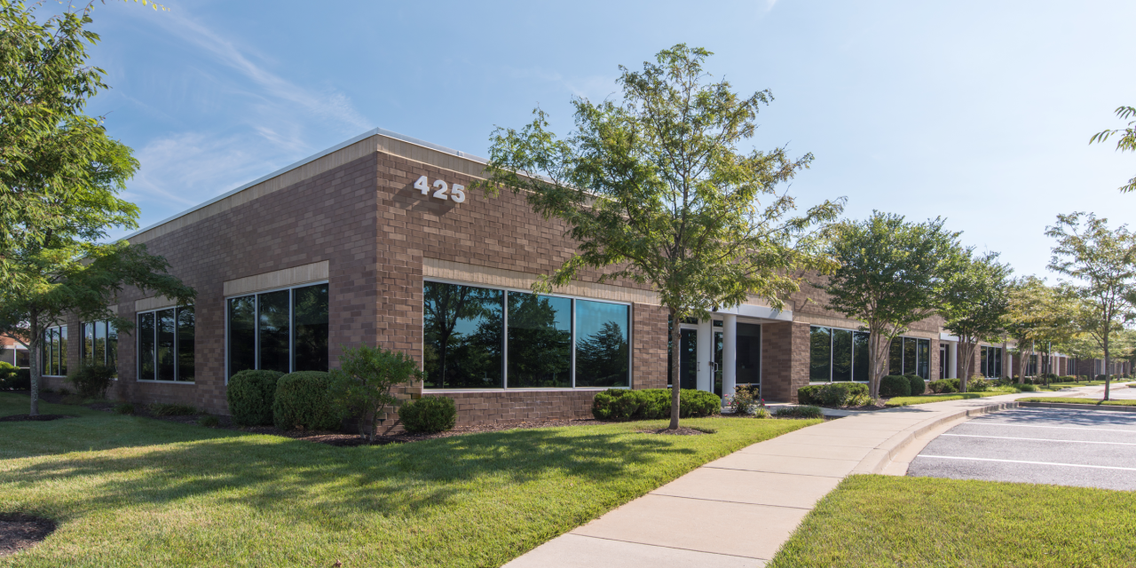 Charter jet operator to move headquarters to Greenleigh